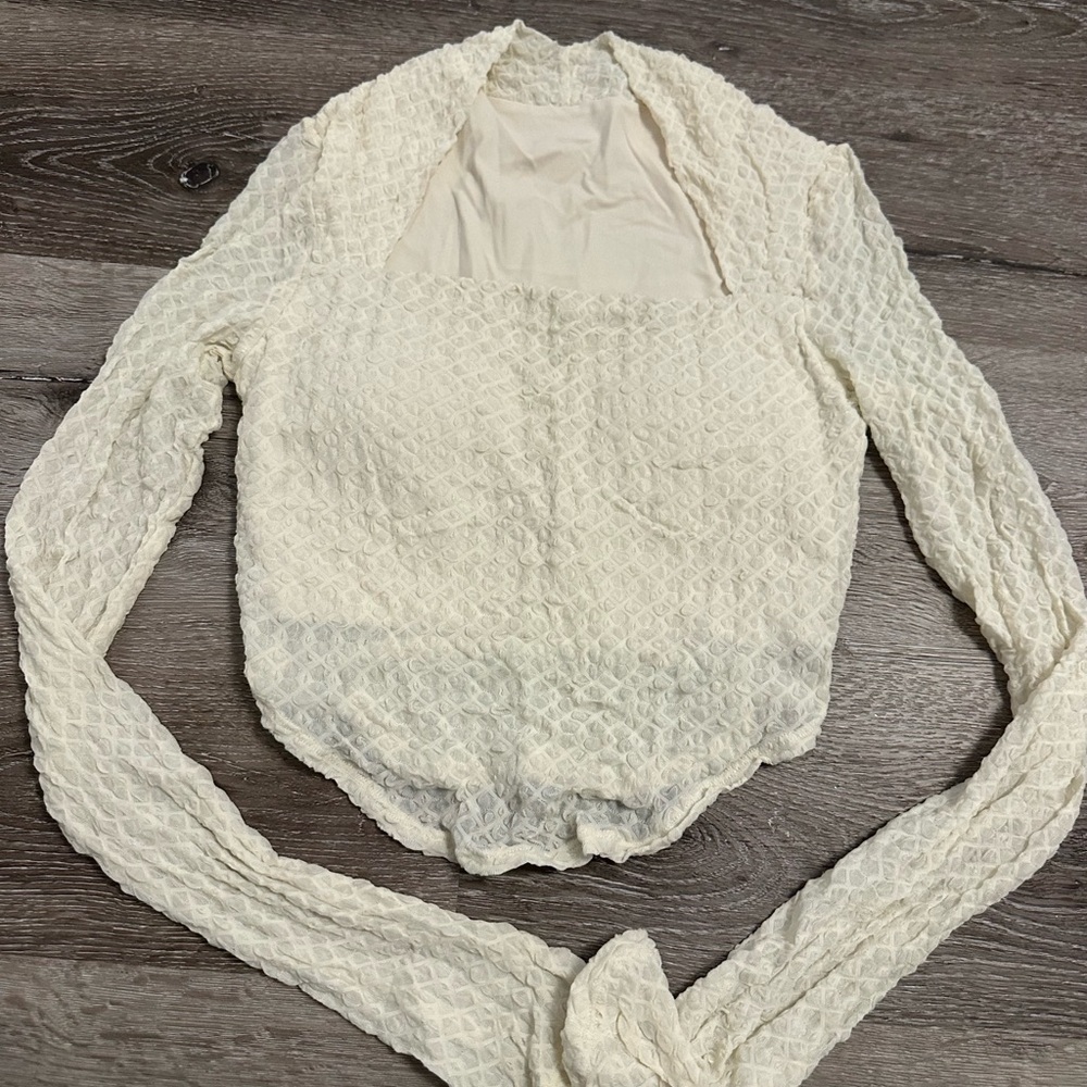 Elegant White Textured Women's Top